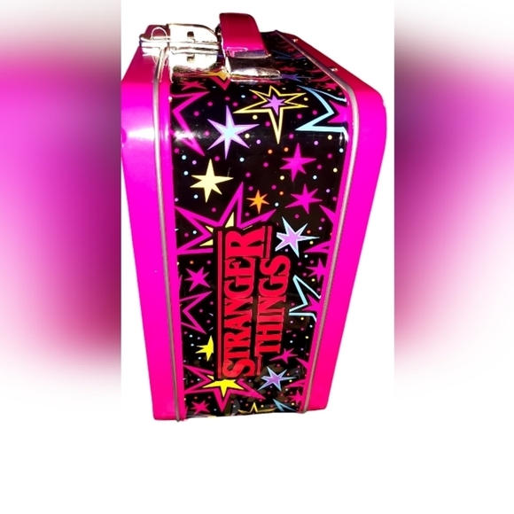 NETFLIX Loungefly Stranger Things Hot Pink Debossed Metal Lunchbox - Picture 3 of 7